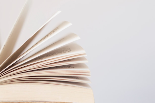 包含上海新增10例本土确诊病例的词条