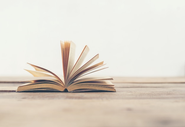 雪铁龙升项房车价位(雪铁龙四驱升顶房车国产了吗)